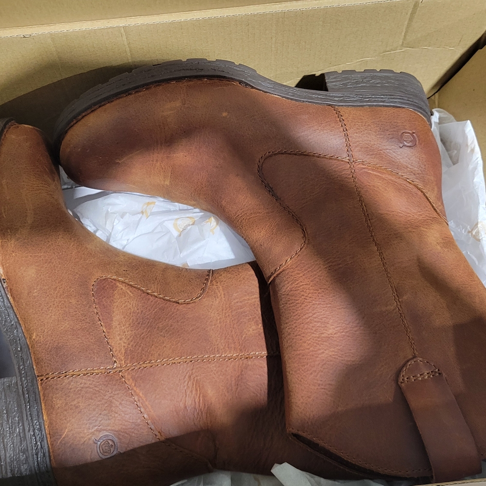 Born Tan Leather Men's Boots